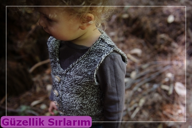 Örgü Erkek Bebek Yelek Modelleri ve Örnekleri